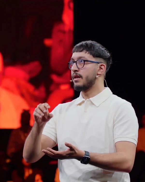 Anes Haddad | AI and Tech expert 