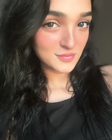 Rabia - Photo 1