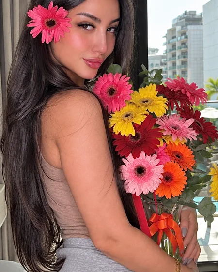 Dena Ahmed - Photo 2