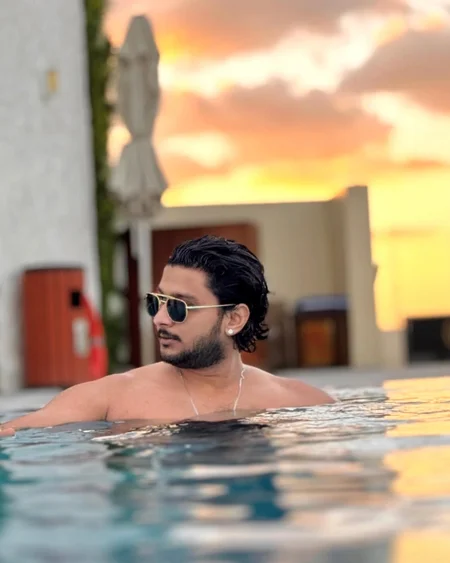Amaan khan - Photo 4