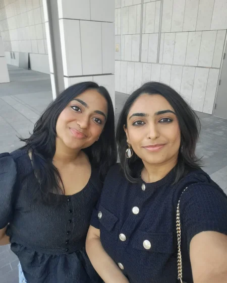 TAS sisters - Photo 2